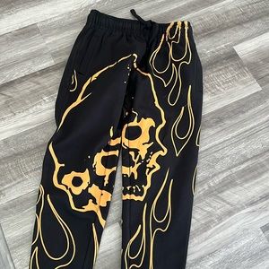 Graphic design sweat pants for women
